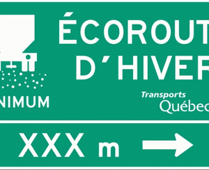 Écoroute d'hiver, flèche à droite et distance