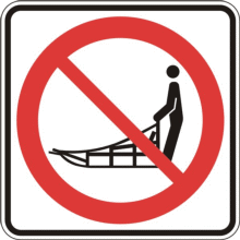 Accès interdit aux traîneaux à chiens